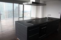 ARTELIT W 44-PIĘTROWYM APARTAMENTOWCU W CENTRUM WARSZAWY Selena