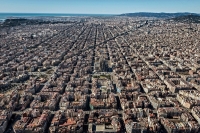 Dzielnica Eixample w&nbsp;Barcelonie, Hiszpańska plecionka