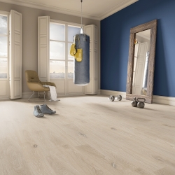 Naturalne piękno i&nbsp;nowoczesna funkcjonalność – podłogi Baltic Wood w&nbsp;modnym wnętrzu